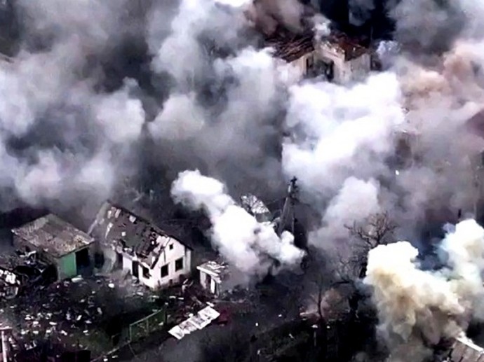 Смертельный дождь кассет авиабомб РБК-500 снес позиции боевиков ВСУ