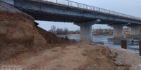 За залитый нечистотами двор в Астрахани «Астрводоканал» выплатит почти 2,6 млн.руб.