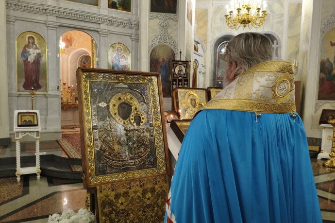 В Курск прибыла чудотворная икона Божией Матери «Пряжевская» В Курск прибыла чудотворная икона Божией Матери «Пряжевская»