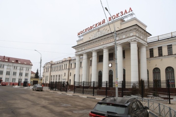 Туристка пожаловалась на неблагоустроенность Московского вокзала для туристов и местных жителей Туристка пожаловалась на неблагоустроенность Московского вокзала для туристов и местных жителей