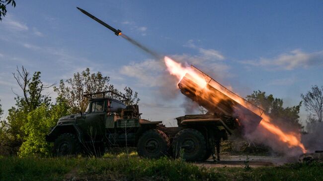 Расчеты "Града" сорвали ротацию подразделений ВСУ в Запорожской области