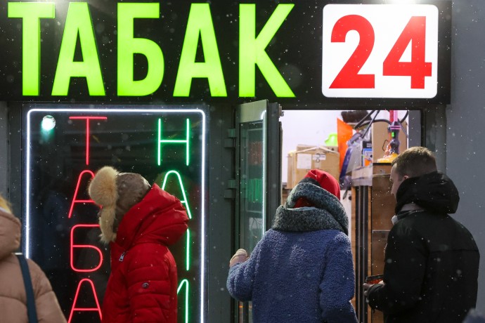 Бизнес попросил смягчить правила получения лицензий на продажу табака