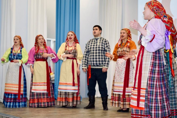 Школьники и студенты приняли участие в областной патриотической акции «Один путь – одна Победа»