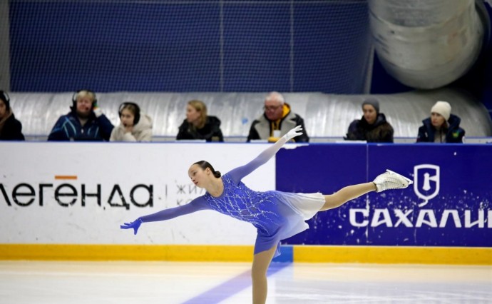 На Сахалине определяют сильнейших фигуристов открытого Кубка