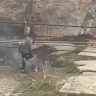 В Южно-Сахалинске юный прохожий тушил пожар, который разожгли другие подростки