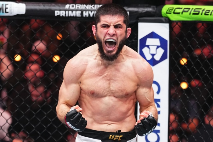 Махачев назвал бой с Делла Маддаленой самым важным в карьере Махачев назвал бой с Делла Маддаленой самым важным в карьере