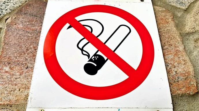 Кардиолог предупреждает: курение удваивает риск инфаркта и старит сосуды