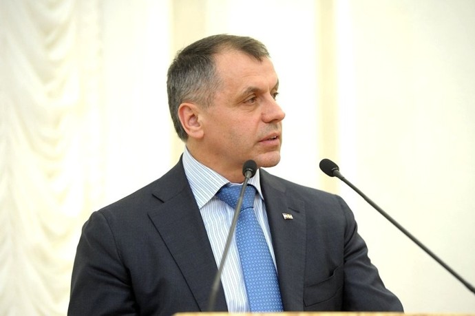 Глава крымского парламента предложил регионам Украины провести референдумы по самоопределению