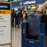 Германия — Ручную кладь пустили под нож
