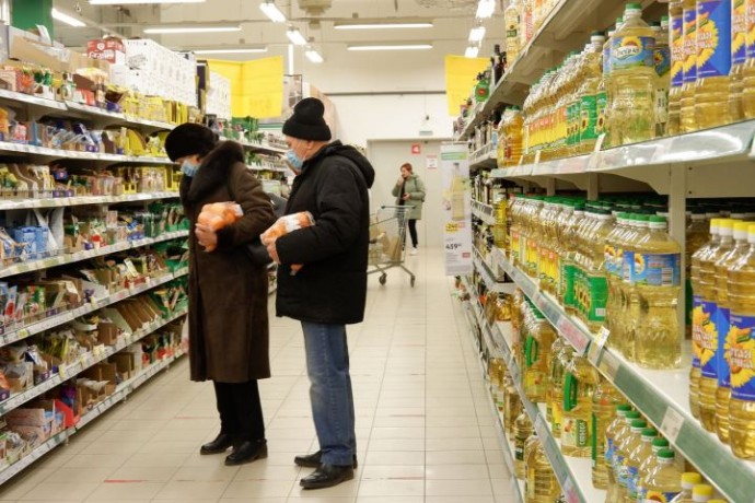 Цены на популярные продукты питания в торговых сетях попали под прицел 