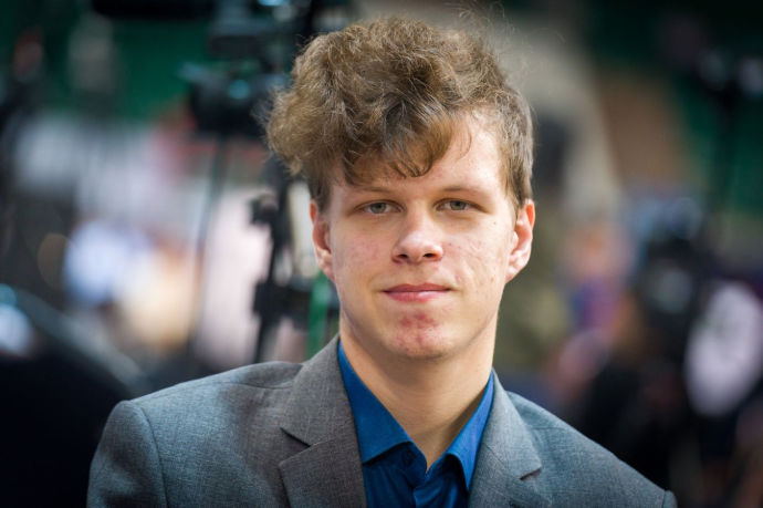 Российский гроссмейстер Артемьев обыграл Карлсона на чемпионате мира