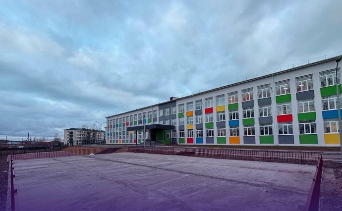 Благоустройство территории школы №2 завершается в Александровске-Сахалинском