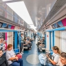 Москвичи в метро чаще всего сидят в мессенджерах и соцсетях — исследование