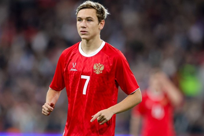 Головин оценил возможность перехода Батракова из "Локомотива" в "Монако" Головин оценил возможность перехода Батракова из "Локомотива" в "Монако"