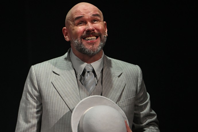 Максим Аверин рассказал о своем отношении к отцовству и творческих планах