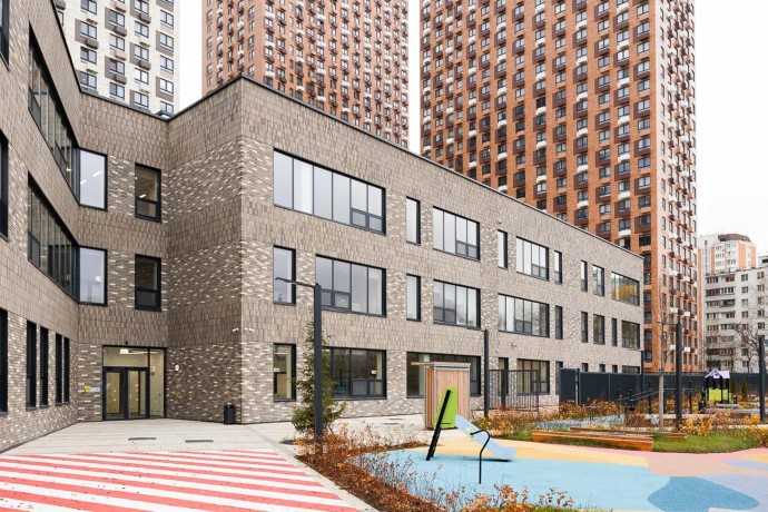 Собянин: Завершено строительство образовательного комплекса на Перовском шоссе