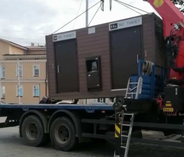 В центре Улан-Удэ установили новый туалет взамен сломанного вандалами