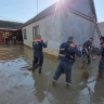 Тульские спасатели в Дагестане расчищают территорию и откачивают ил