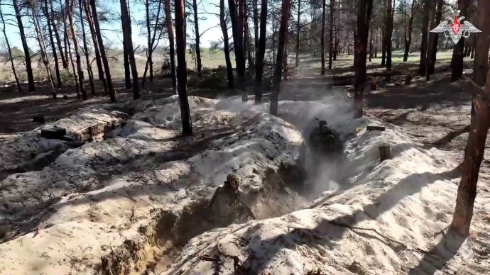 Мотострелки 80-й бригады совершенствуют боевую подготовку Мотострелки 80-й бригады совершенствуют боевую подготовку