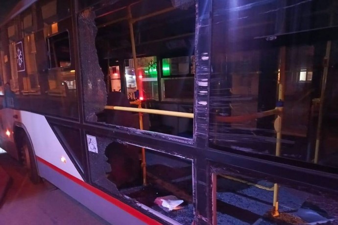 В Краснодаре в столкновении троллейбуса и пожарной машины пострадал ребёнок
