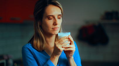 Диетолог Лазуренко: не стоит пить кефир на ночь Диетолог Лазуренко: не стоит пить кефир на ночь