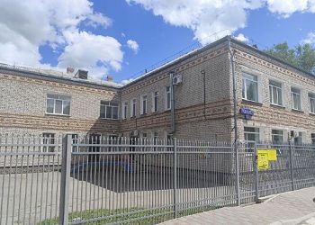 В Благовещенске дополнительно обследуют здание одного из корпусов детсада №28