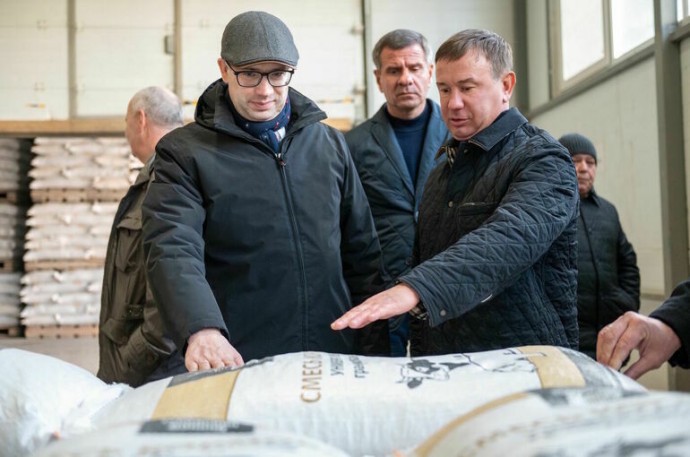 Развитию АПК Красноярского края помогут современные сельхозкомплексы Развитию АПК Красноярского края помогут современные сельхозкомплексы