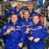 Космонавты показали народный шеврон с борта МКС
