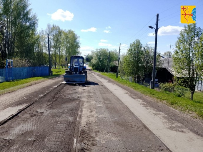 В деревне Кучелапы стартовал ремонт улицы Советская