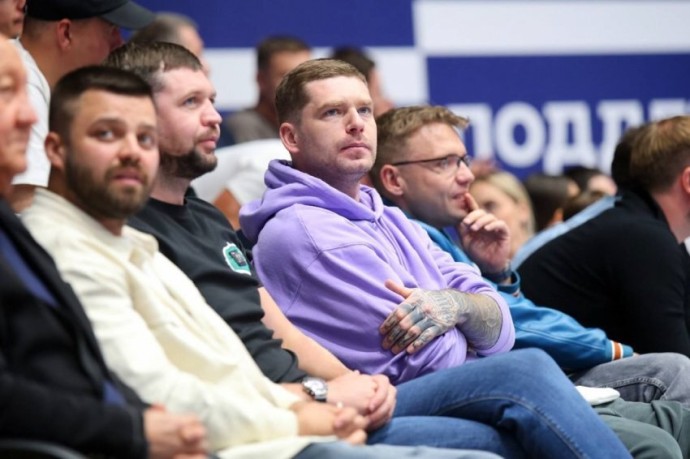 Разин рассказал, где будет играть в "Металлурге" Кузнецов