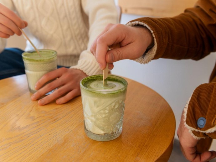 Врач предупредил о вреде матчи при гипертонии и сердечных заболеваниях