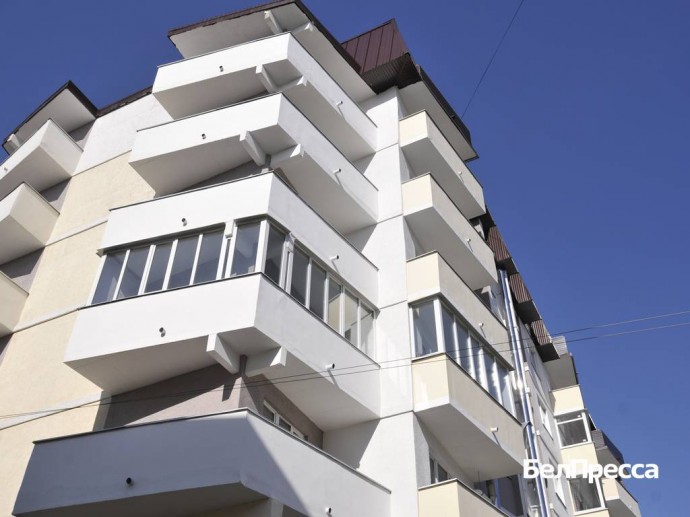 В Белгороде проводят проверку по факту падения подростка с 5-го этажа