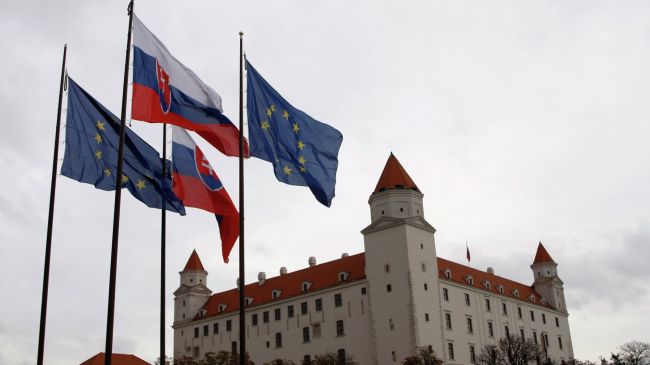 Словакия снова не дала ЕС принять новый пакет санкций против России