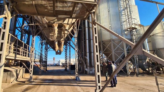 В Башкирии на территории сельхозпредприятия нашли два трупа