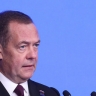 Медведев пригрозил симметричным ответом в случае передачи ядерного оружия Киеву