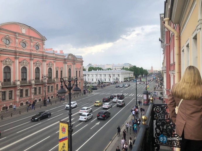 В Питере — писать: путешествие к мечте современного журналиста