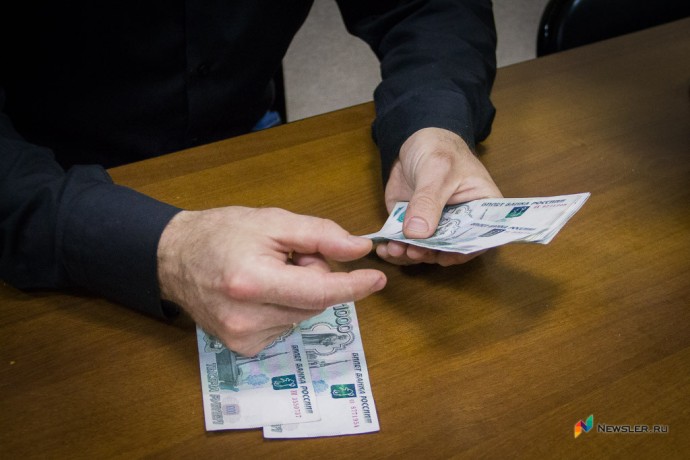 Кировчанин заплатит 300 тысяч за ДТП, которое устроила его дочь