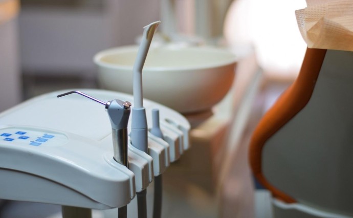 Многодетным матерям хотят разрешить лечить зубы за счёт маткапитала