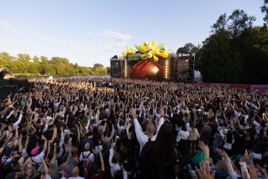 Пикник Афиши пройдет 20 июня в Москве и 8 августа – в Санкт-Петербурге