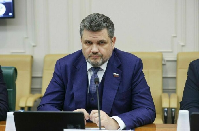 Сенатор: Промышленная политика должна ориентироваться на инвестиции в исследования