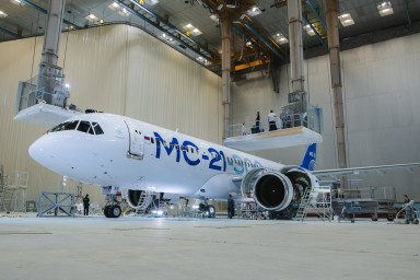 Минпромторг: полностью импортозамещённый МС-21 должен подняться в небо в августе