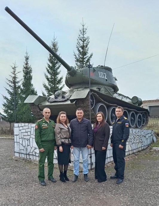 Житель Башкирии повторно заключил контракт, чтобы отправиться на СВО Житель Башкирии повторно заключил контракт, чтобы отправиться на СВО