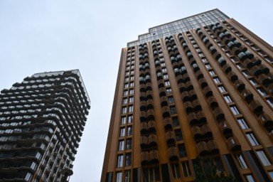 РБК: снижение цен на жилье в Москве в сентябре почти прекратилось