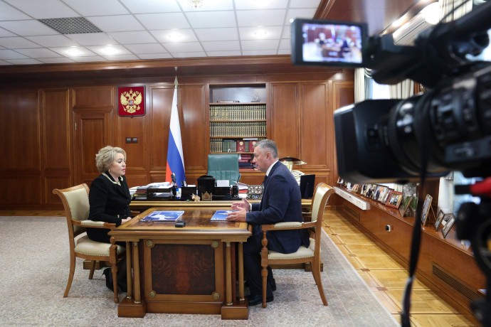 Матвиенко назвала приоритетным проектом строительство школы в Братске