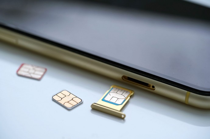 Т2 завершила тестирование полностью отечественных SIM-карт «Микрона»