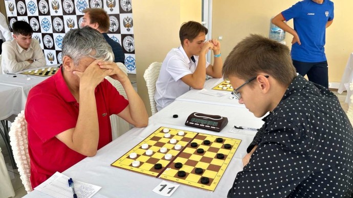 Александр Гетманский – обладатель Кубка России по шашкам-100 Александр Гетманский – обладатель Кубка России по шашкам-100