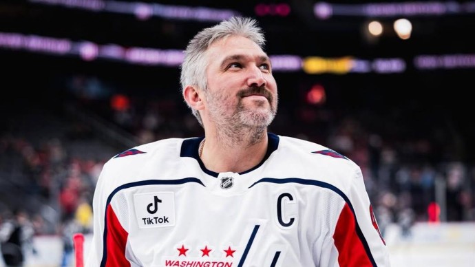 Ирина Роднина: "Овечкин в НХЛ прославляет весь российский спорт" Ирина Роднина: "Овечкин в НХЛ прославляет весь российский спорт"