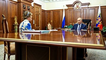 Львова-Белова доложила Путину об успехах инспекции системы профилактики сиротства