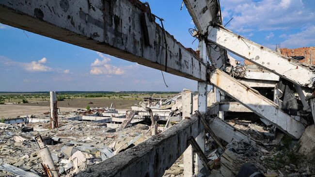 В Донецке разработали план по восстановлению аэропорта