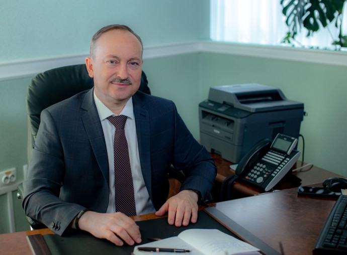 Новую выплату ввели для работающих родителей двух и более детей: в ОСФР рассказали об условиях назначения